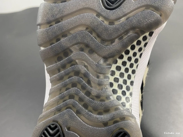 AIR AR0715-010 11 ANIMAL JORDAN INSTINCT 0801